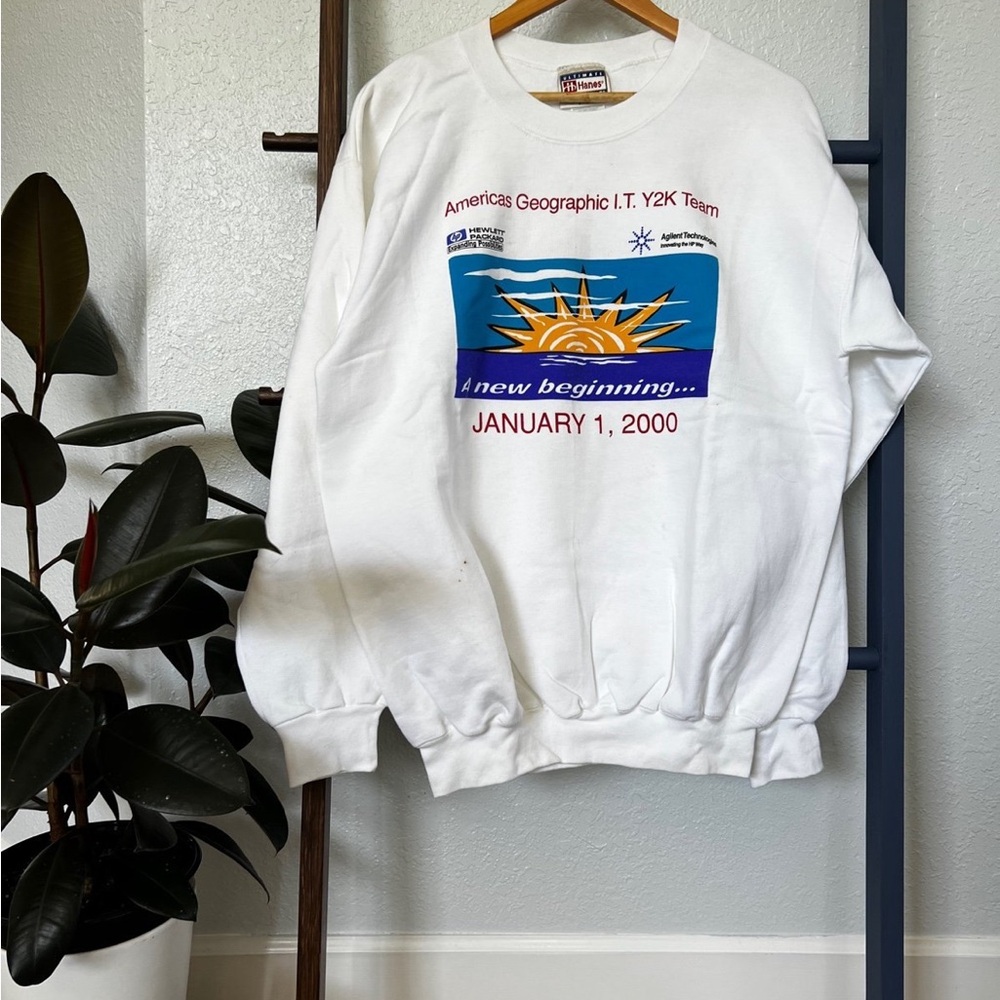 Y2K Vintage Hewlett-Packard Americas Geographic I. T. Team crewneck